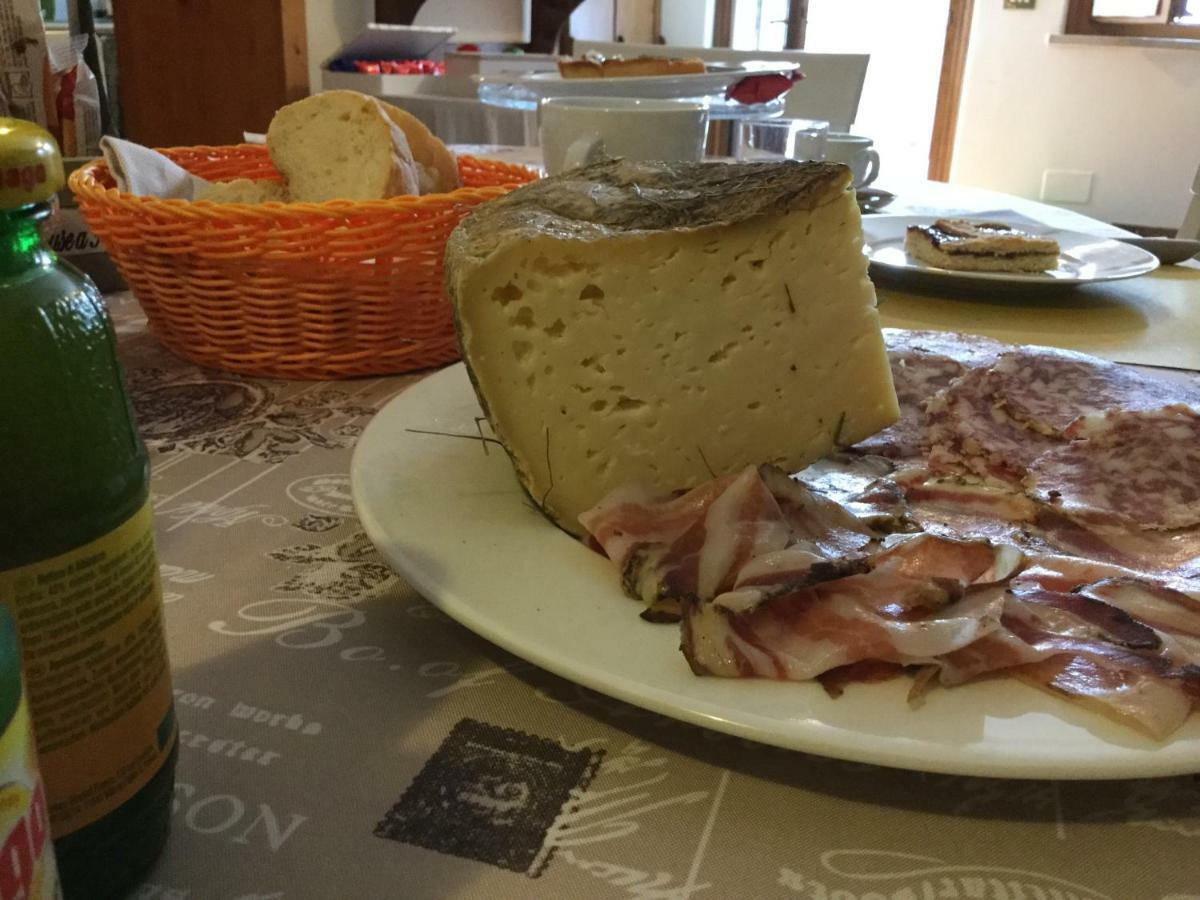 Agriturismo Crodi Miane Bagian luar foto